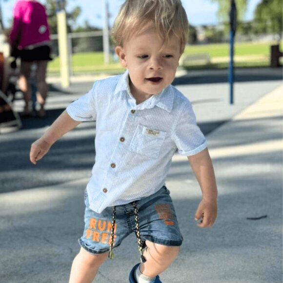 💥 SUMMER SALE -  RUN FREE COTTON TODDLER BOY DENIM SHORTS - Picture 1 of 6